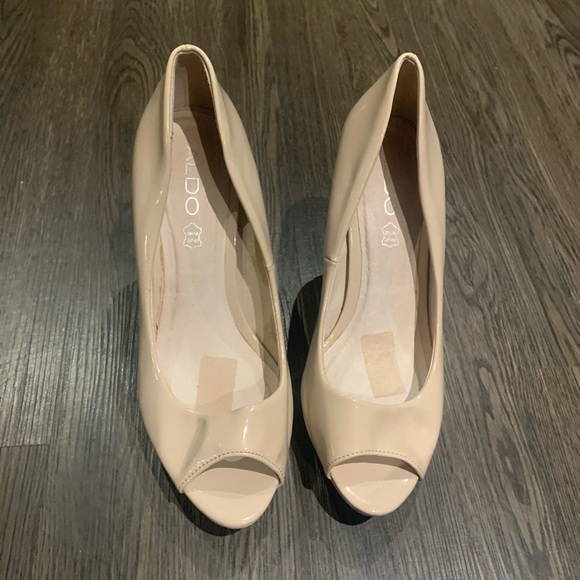 Aldo nude heels - Picture 2 of 3
